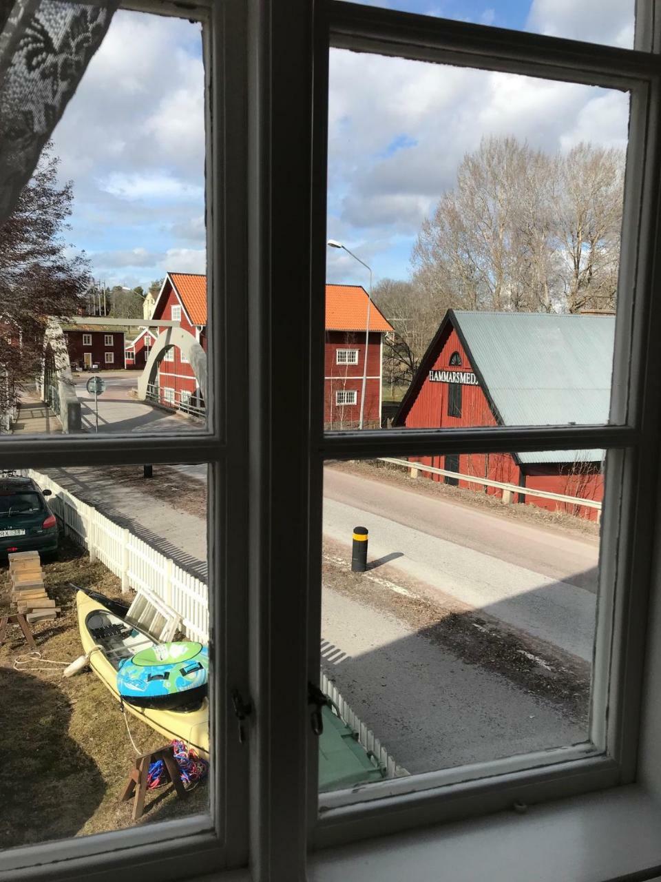 Gula Huset Bed and Breakfast Storebro Exteriör bild